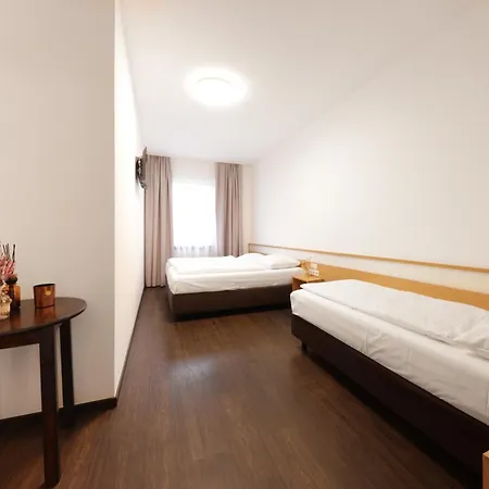 فندق Garconete 3*